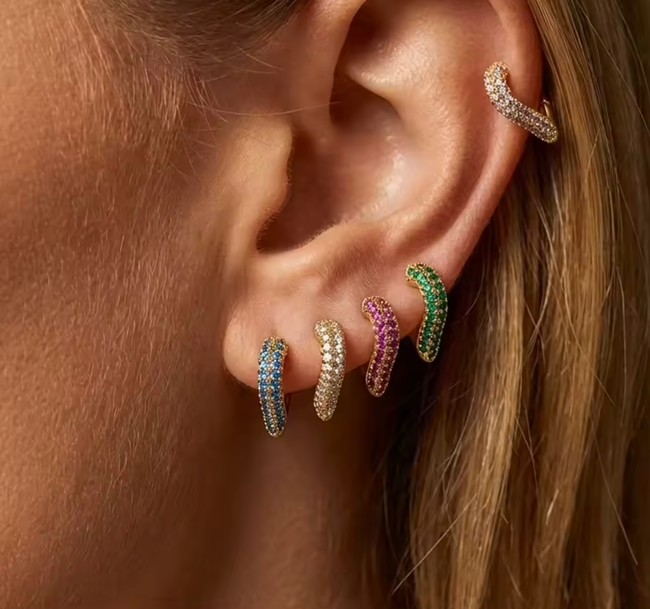 Luxury Multicolor CZ Zircon Heart Hoop Earrings
