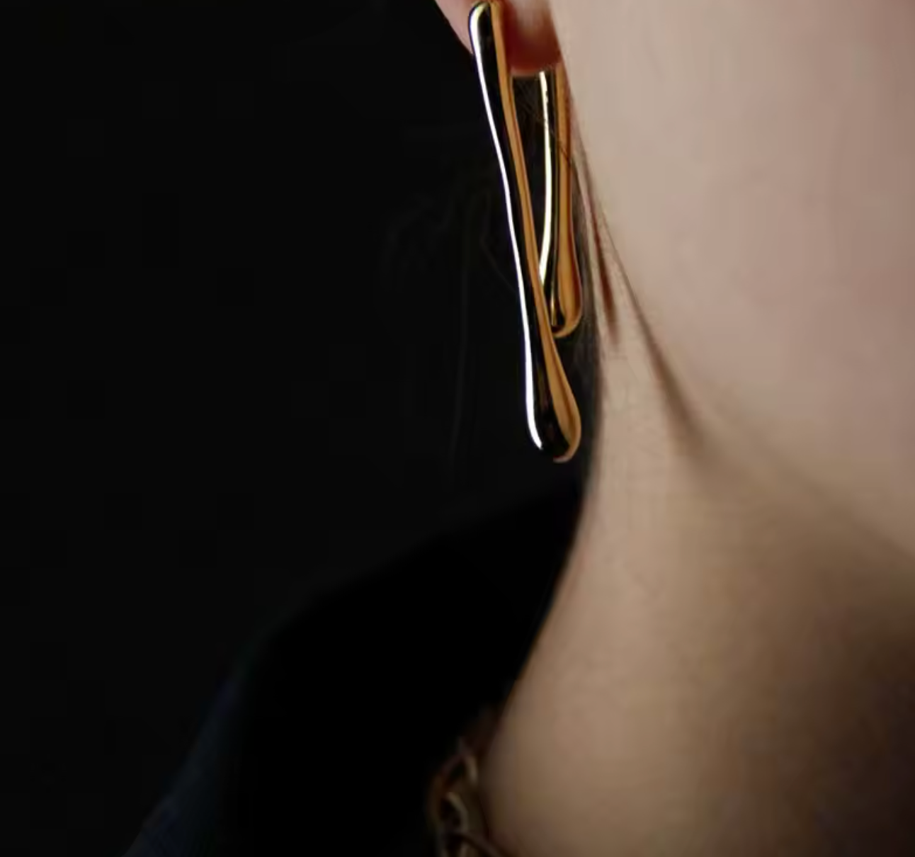 Fashion Metal Water Drop Long Pendant Earrings for Women